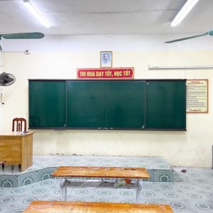 Bảng trượt ngang 4 tấm