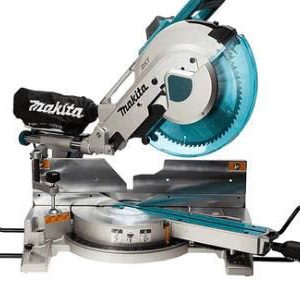 Máy cắt đa năng